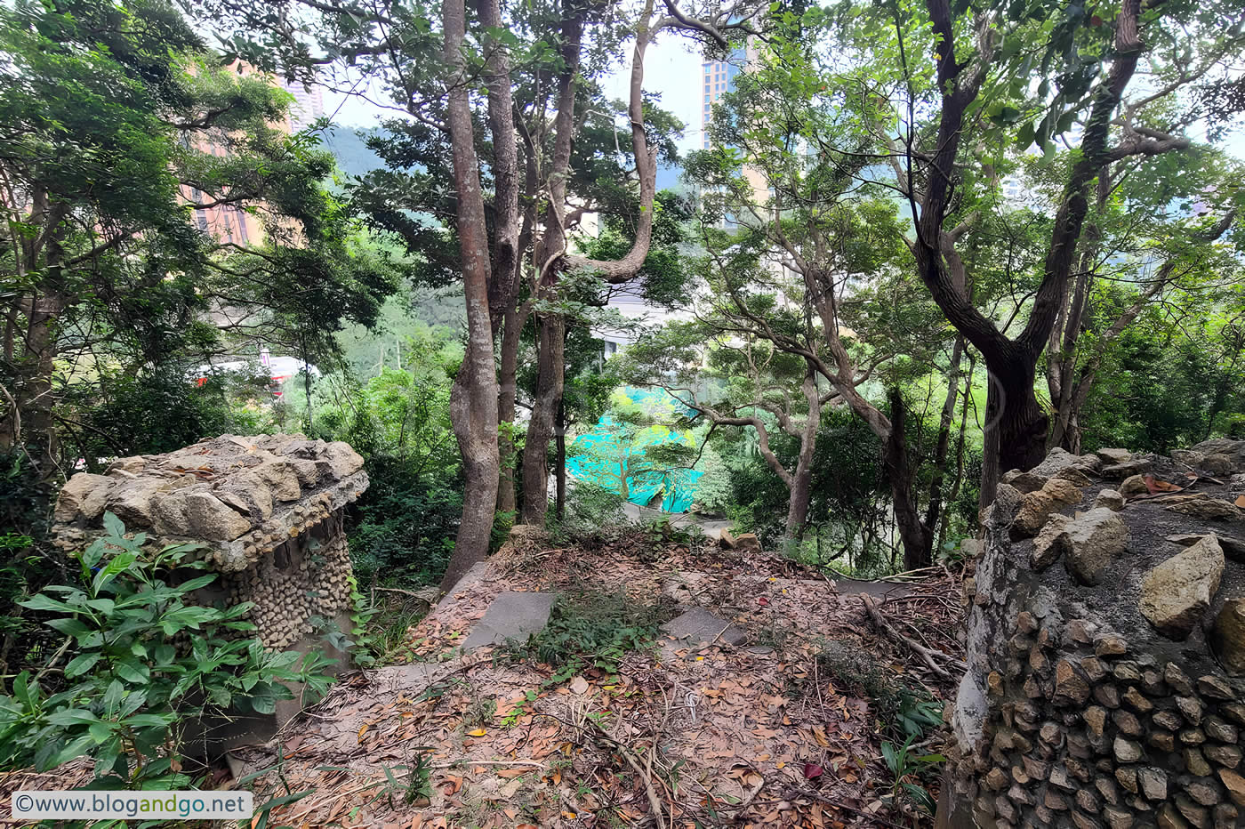 War Time Trail - On Top of PB3 to the Former Police Station Knoll